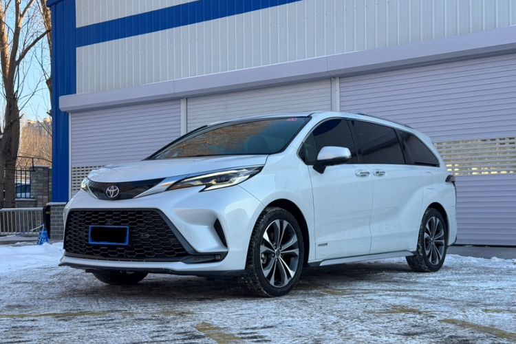 Used Toyota Granvia 2023 2.5L Hybrid Prestige PLUS Edition