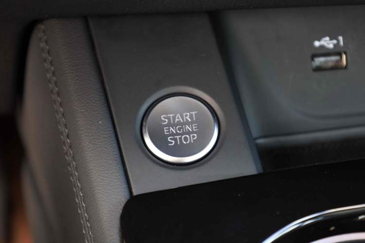 Used Audi A4L 2022 40 TFSI Stylish and Elegant Edition