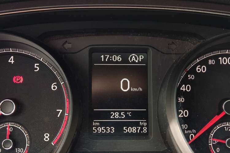 Used Volkswagen Passat 2017 330TSI DSG Luxury Edition
