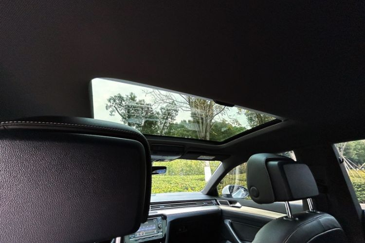 Used Volkswagen FAW-Volkswagen CC 2019 330TSI Huayan Edition China VI
