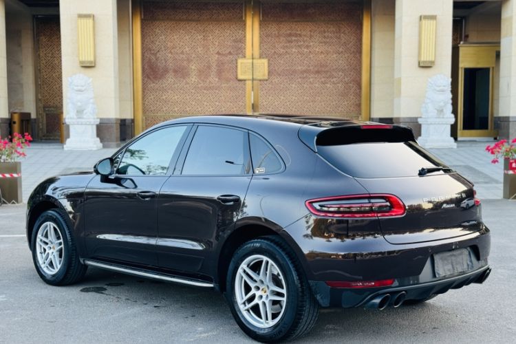 Used Porsche Macan 2017 Macan 2.0T
