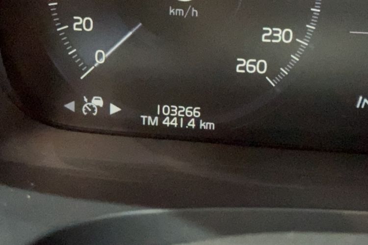 Used Volvo S90 New Energy 2021 T8 eDrive Hybrid Zhiyi Luxury Edition
