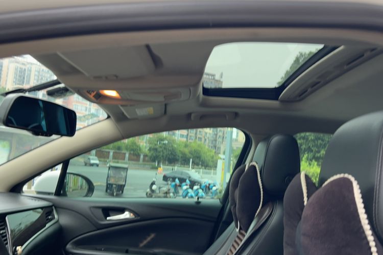 Used Buick Verano 2018 Sedan 20T Dual-Clutch Leading Model
