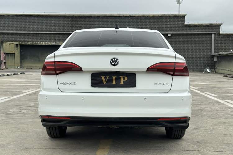 Used Volkswagen Bora 2021 1.5L Automatic Fashionable Smart Connectivity Version
