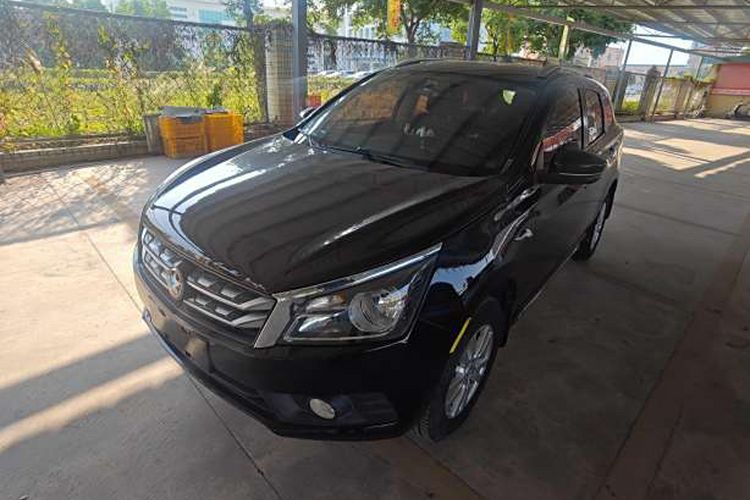 Used Venucia T70 2016 2.0L CVT Smart Choice Edition