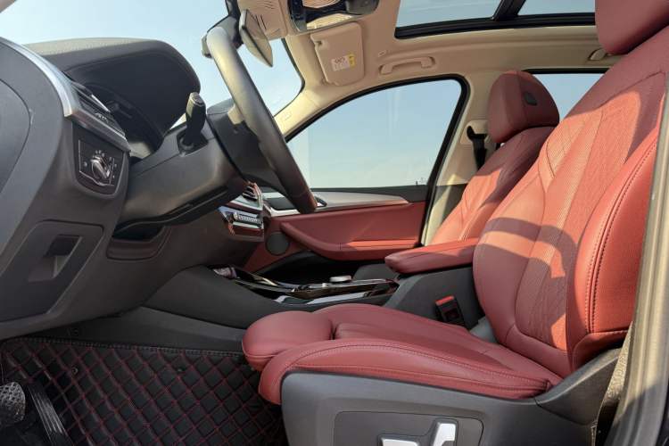 Used BMW iX3 2023 Leading Type
