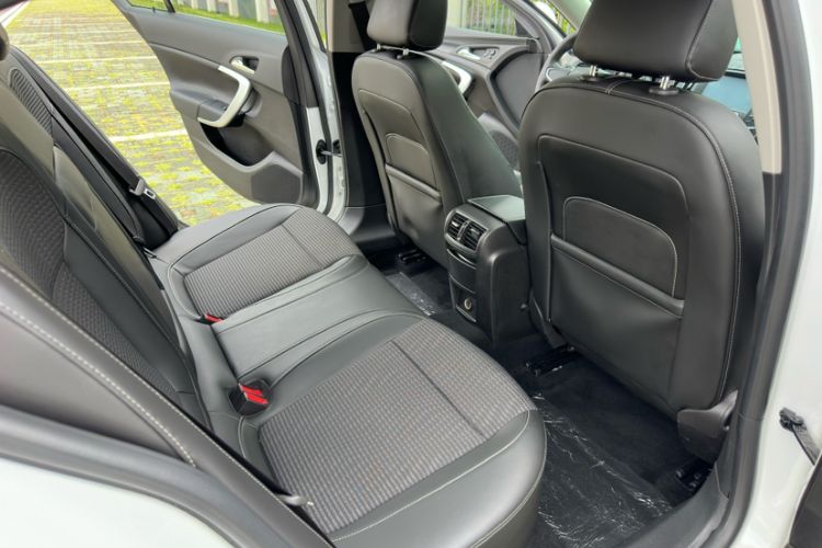 Used Buick Regal 2015 1.6T Leading Technology Model
