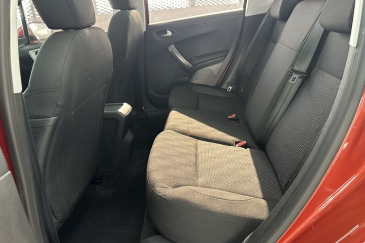 Used Peugeot 2008 2018 1.6L Automatic Fashion Edition
