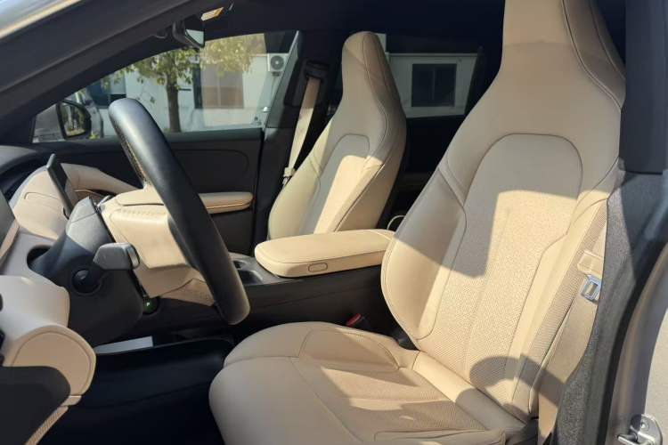 Used Nio ET5T 2023 75 kWh Touring