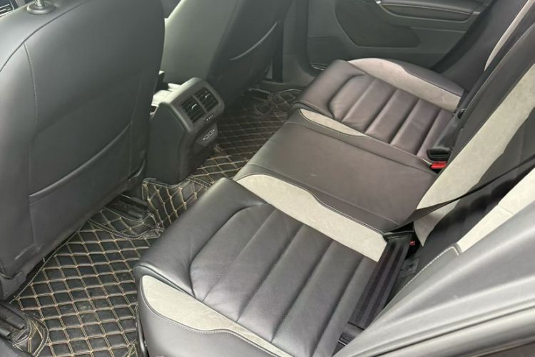 Used Volkswagen Golf 2019 280TSI DSG R-Line China VI Standard
