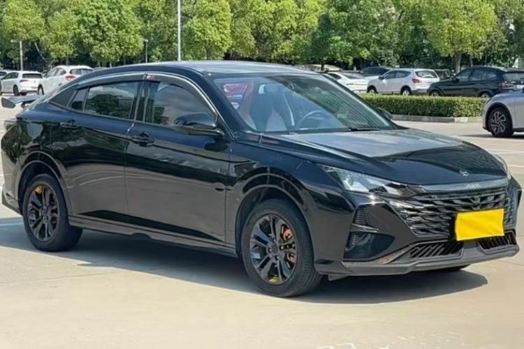 Used Dongfeng Aeolus Yixuan 2023 Mach Edition 1.5L Automatic Chasing Shadow Version