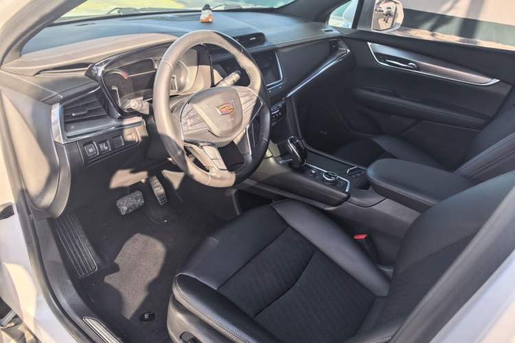 Used Cadillac XT5 2020 28T Tech Edition
