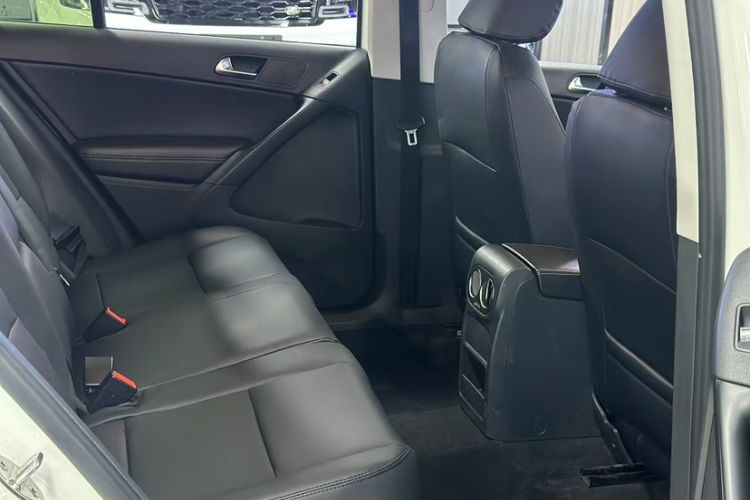 Used Volkswagen Tiguan 2017 300TSI Automatic Two-Wheel Drive Silk Road Luxury Edition
