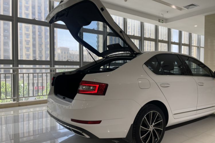 Used Skoda Octavia 2018 TSI280 DSG Luxury Edition
