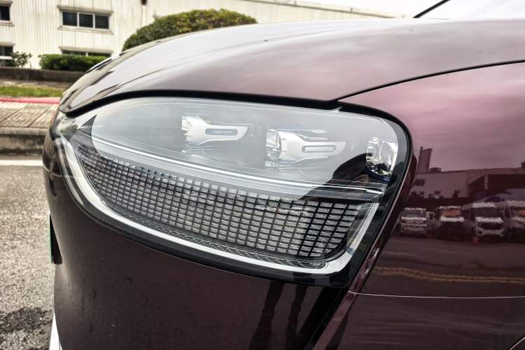 Used Hima AITO M9 2025 Extended-Range Ultra Version 52 kWh 5-Seater Edition