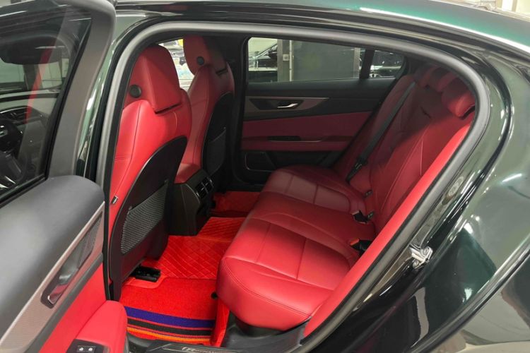 Used Jaguar XEL 2022 2.0T 250 PS R-DYNAMIC S Advanced Sport Edition
