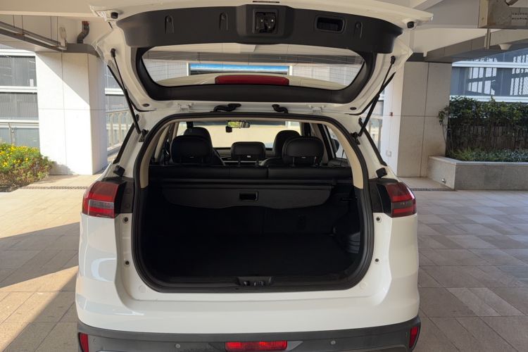 Used Geely Auto Emgrand X7 Sport 2018 1.8TD Automatic Two-Wheel Drive Zhiya Model
