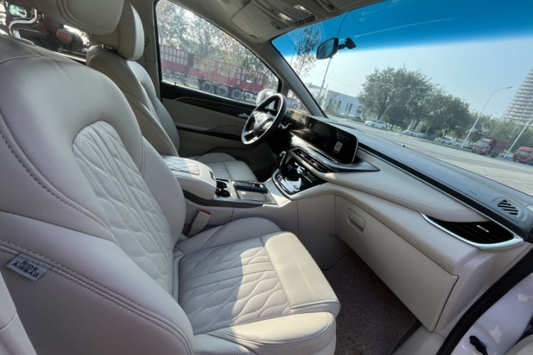 Used Buick GL8 2020 ES Land Cruiser 653T Comfort Edition
