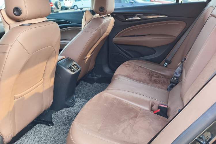 Used Buick Regal 2019 20T Elite Version China VI Standard
