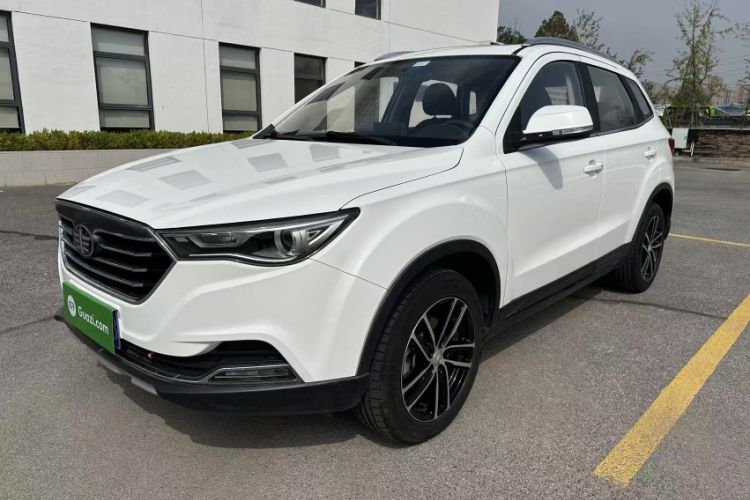 Used Bestune X40 2018 Internet Celebrity Edition 1.6L Automatic Luxury Version
