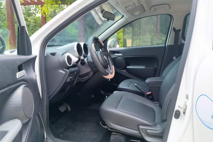 Used ORA Black Cat 2021 351 km Standard Version
