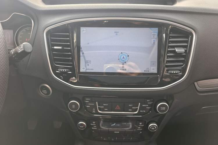 Used Geely Auto Vision X6 2016 1.8L Manual Luxury Edition
