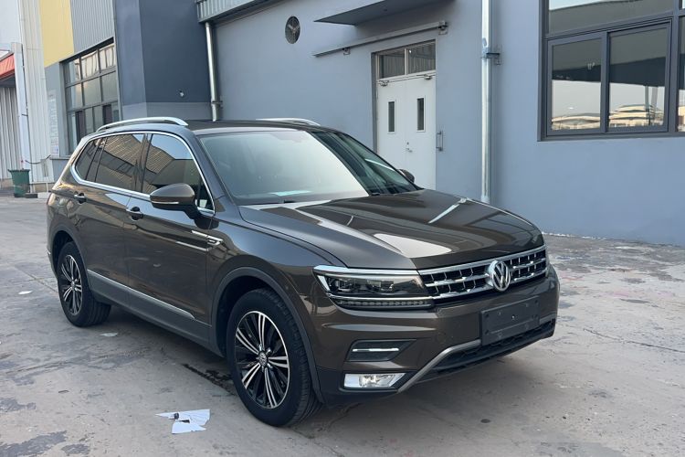 Used Volkswagen Tiguan L 2017 380TSI Automatic All-Wheel-Drive Luxury Edition