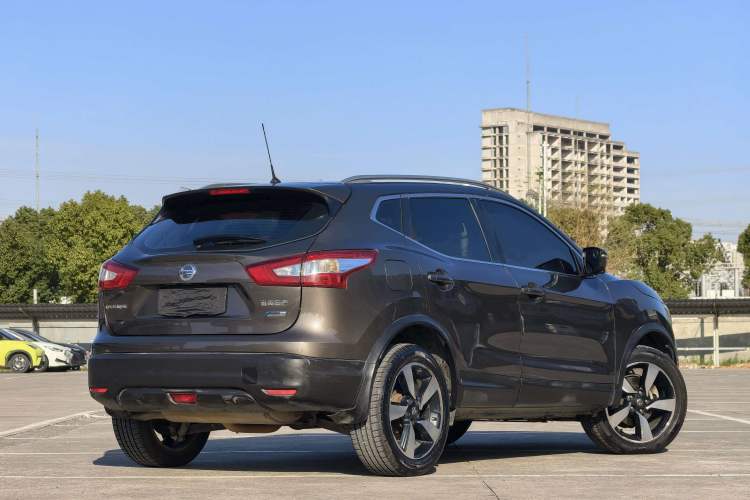 Used Nissan Qashqai 2016 2.0L CVT Luxury Edition
