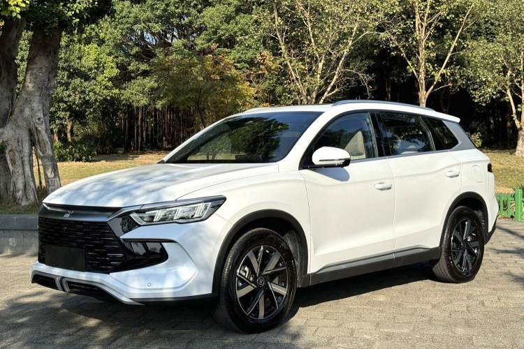 Used BYD Song Pro New Energy 2023 Champion Edition DM-i 110KM Beyond Model
