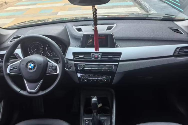 Used BMW X1 2016 sDrive18Li Premium Edition
