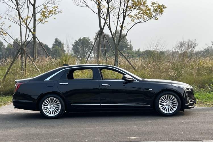 Used Cadillac CT6 2019 28T Luxury Model
