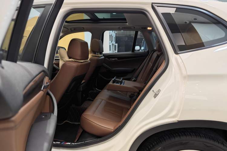 Used BMW X1 2014 xDrive20i X Design Package
