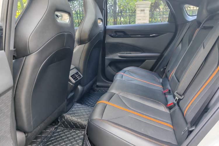 Used Changan UNI-V 2024 1.5T Prestige Edition
