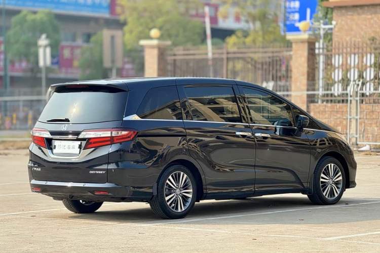 Used Honda Odyssey 2018 2.4L Smart Enjoyment Version