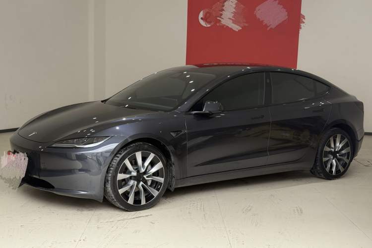 Used Tesla Model 3 2023 Long-Range All-Wheel-Drive Version
