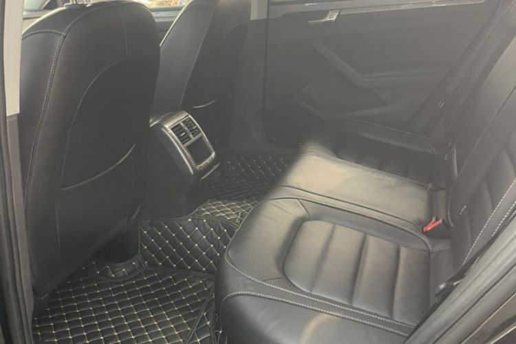 Used Volkswagen Passat 2015 1.8TSI Automatic Prestige Edition
