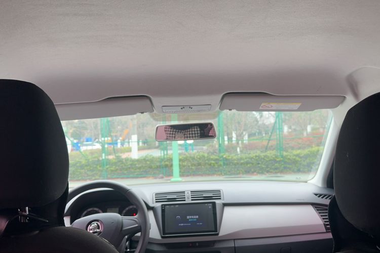 Used Skoda Fabia 2017 1.4L Automatic Car Enjoy Edition
