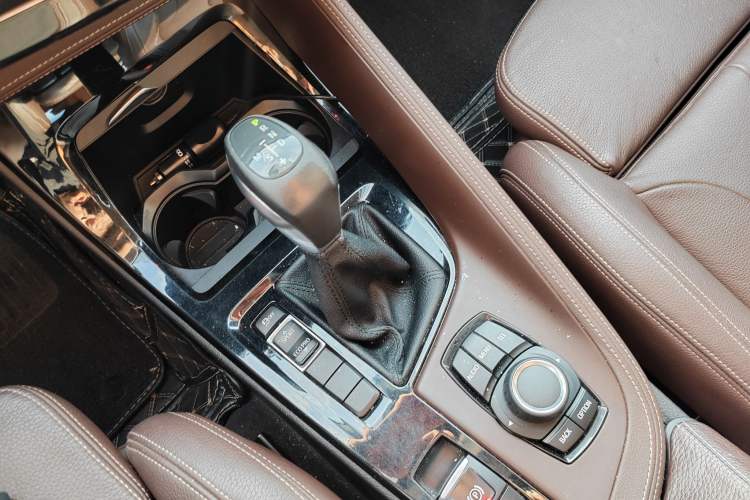 Used BMW X1 2018 sDrive18Li Luxury Model
