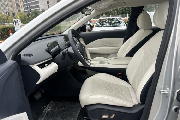 Used ARCFOX T1 2025 Model 425 MAX
