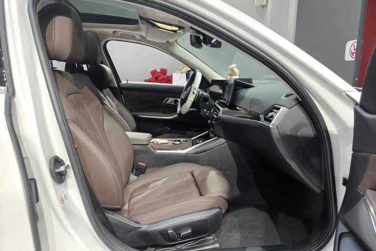 Used BMW 3 Series 2024 325Li M Sport Package