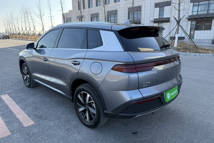 Used BYD Song Pro New Energy 2024 HONOR Edition DM-i 71KM Navigation Model
