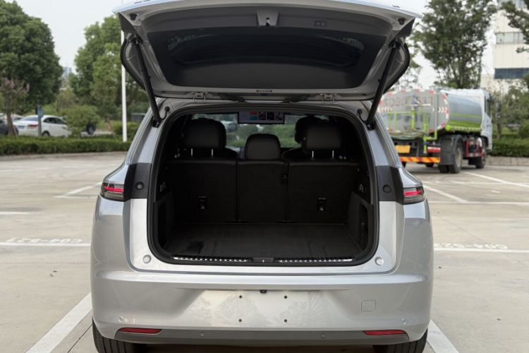 Used Li Auto L7 2023 Max model
