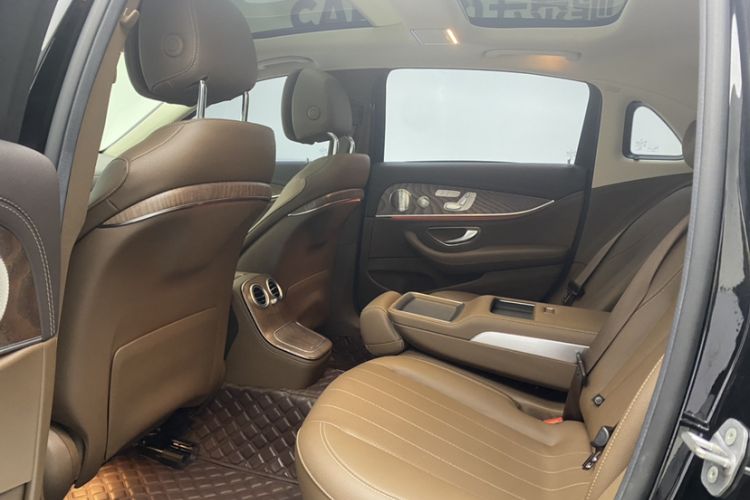 Used Mercedes-Benz E-Class 2023 E 300 L Luxury Model