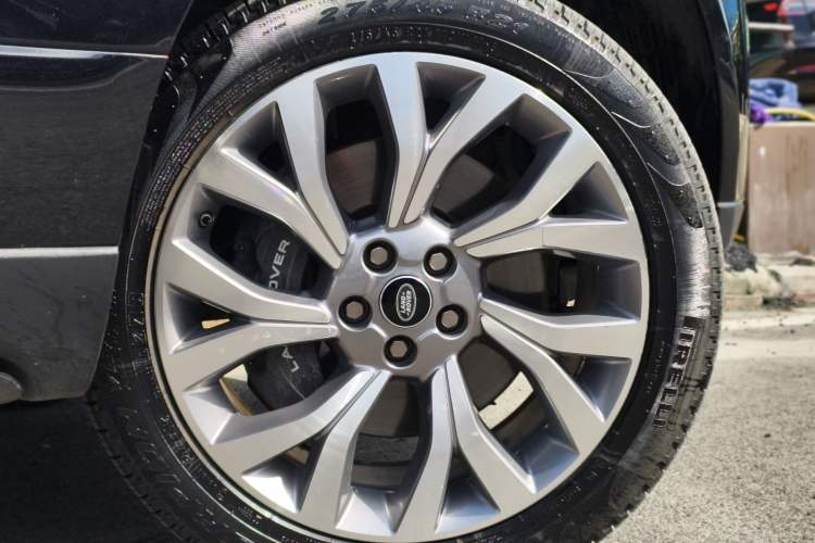 Used Land Rover Range Rover 2021 3.0 L6 Century Extended Classic Edition