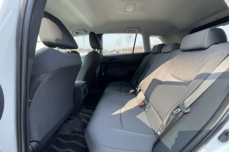 Used Toyota Corolla Cross 2024 2.0L Smart Electric Hybrid Dual-Engine Pioneer Edition
