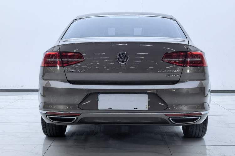 Used Volkswagen Magotan 2018 Facelift 330TSI DSG Luxury Model
