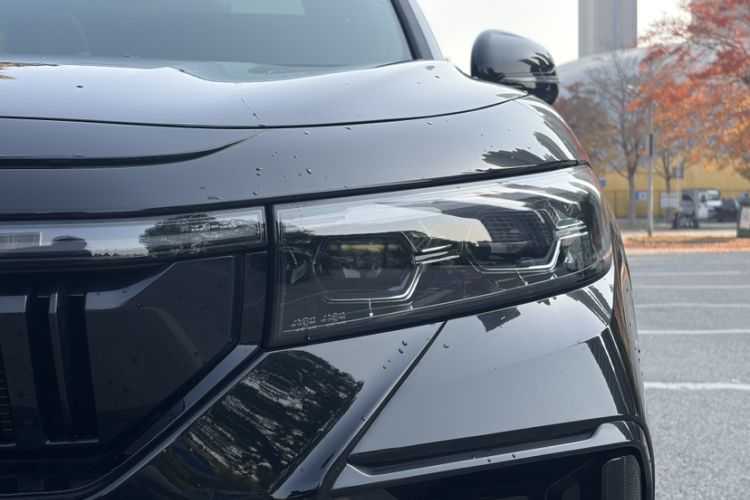 Used VOYAH FREE 2025 318 318 km Rear-Drive Touring Edition
