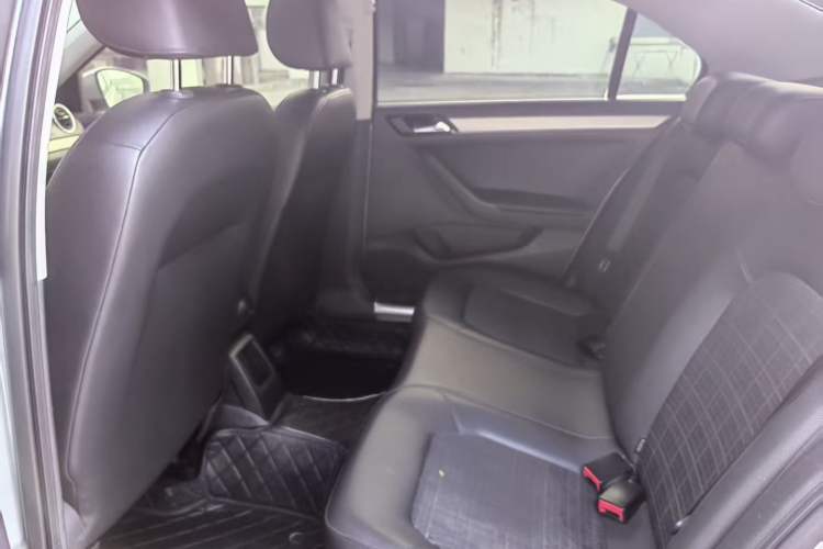 Used Volkswagen Jetta 2017 1.5L Automatic Comfort Model
