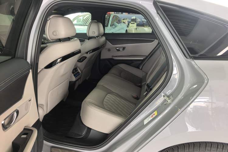 Used BYD Han 2025 EV Intelligent Driving Edition 701KM LiDAR Deluxe Model
