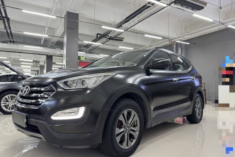 Used Hyundai Santa Fe 2013 2.4L Automatic Two-Wheel Drive Smart Version
